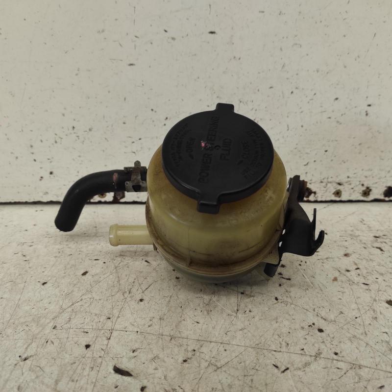 power steering reservoir