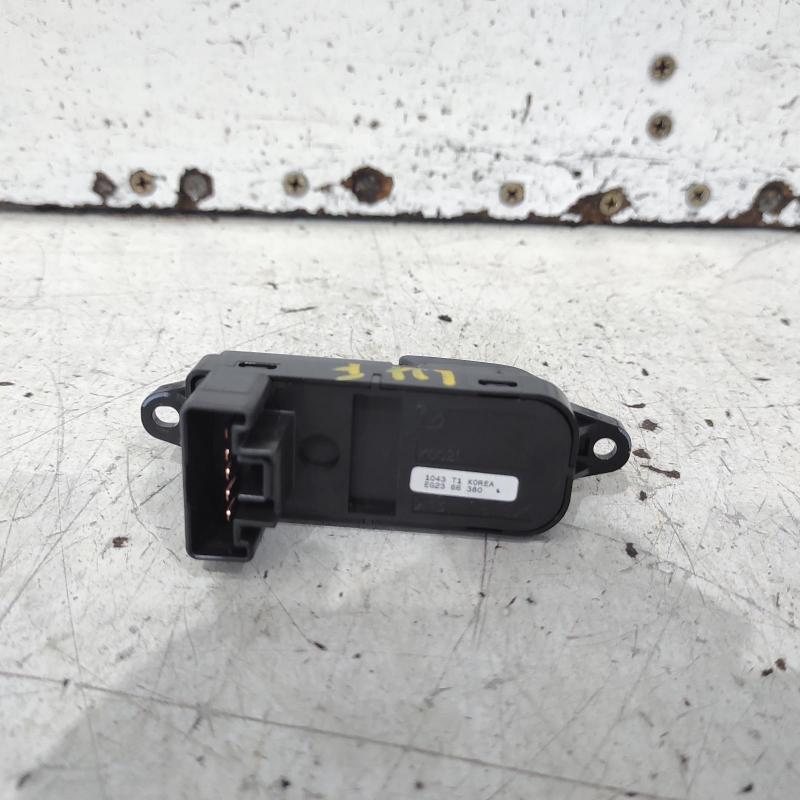 power door window switch