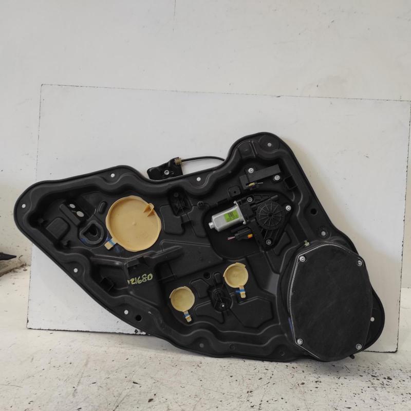 window regulator/motor rear left