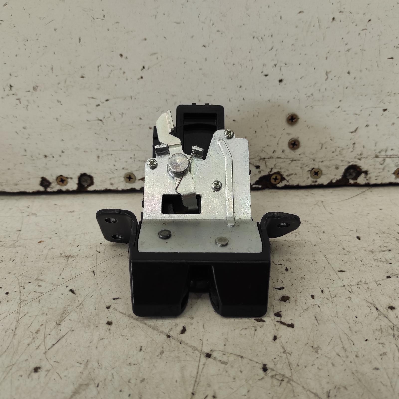 I30 Door/boot/gate Lock 2012-2017 tailgate lock,gd,5dr hatch,03/12-02/17 00021893 #683512