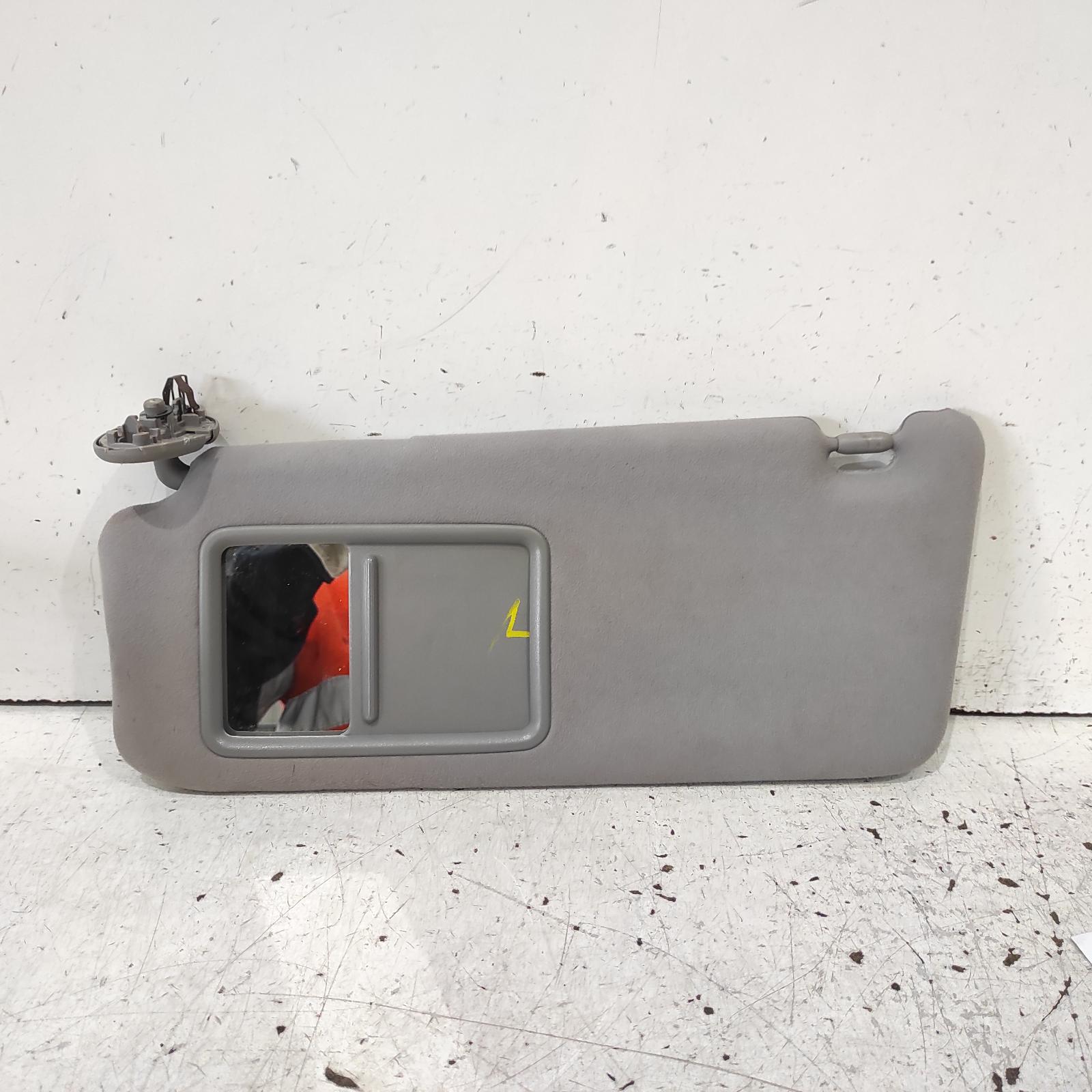 Camry Sunvisor 2006-2011 acv40,lh side,non lamp type,06/06-11/11 00021915 #683624