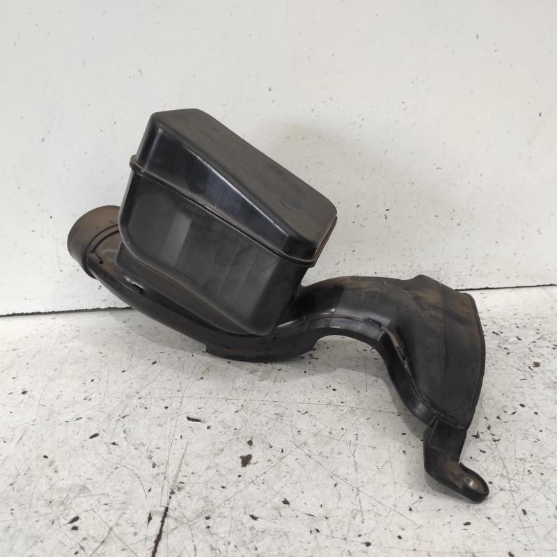 air cleaner duct/hose