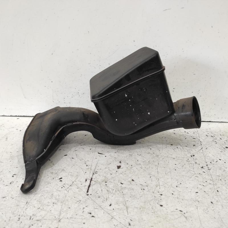 air cleaner duct/hose