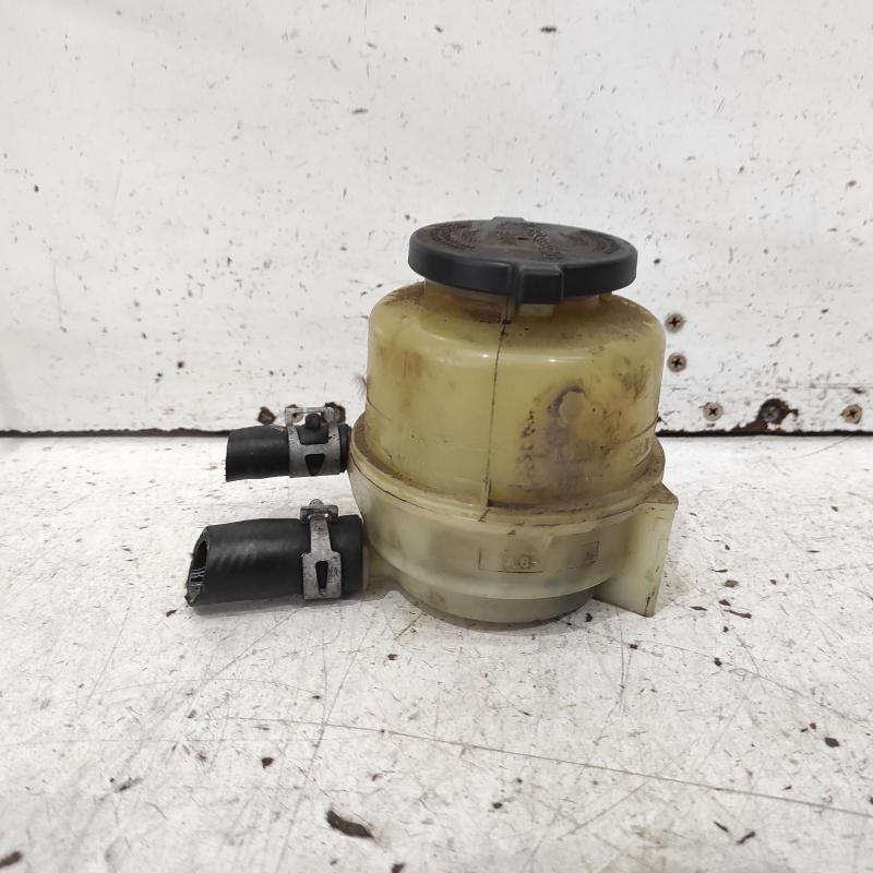 power steering reservoir