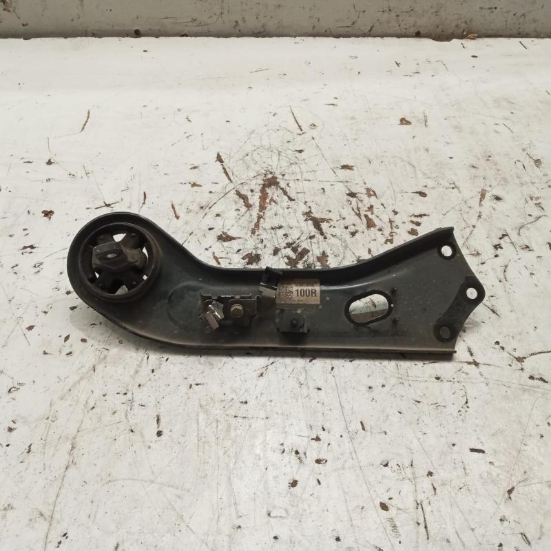trailing arm rear right