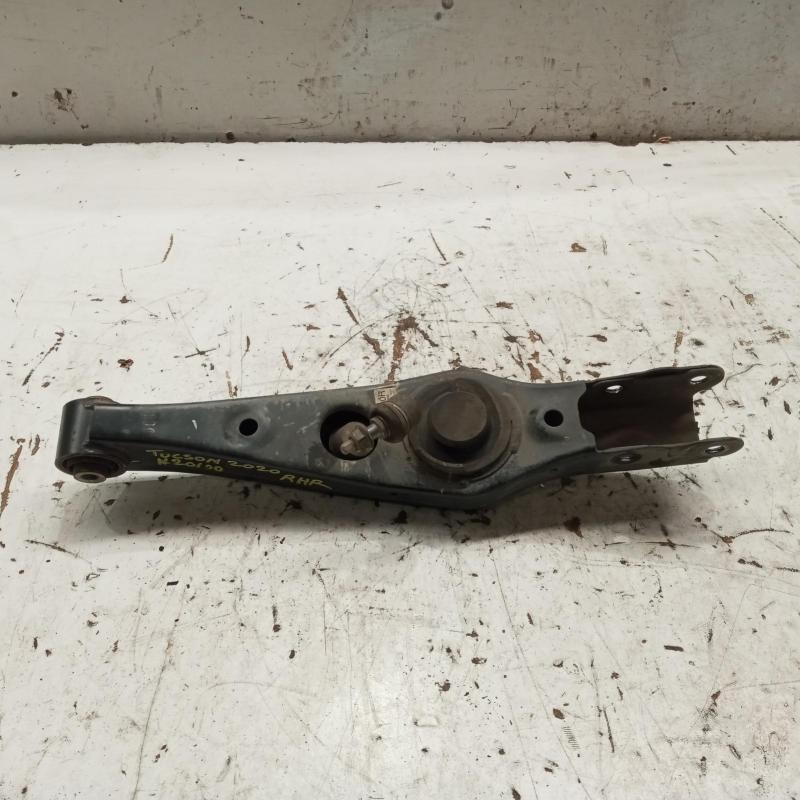 trailing arm rear right
