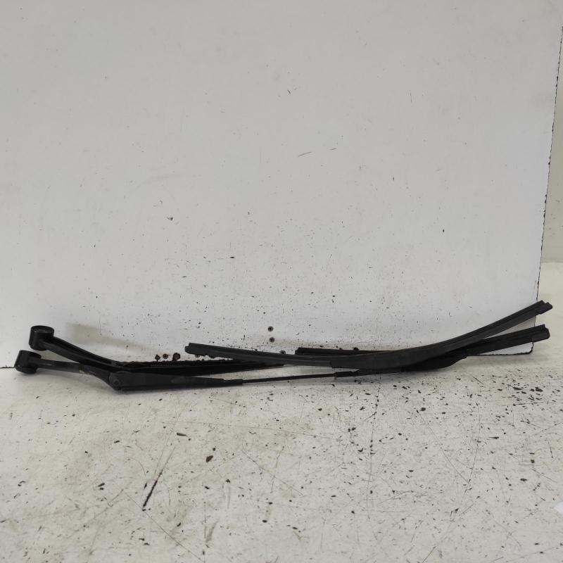 wiper arm