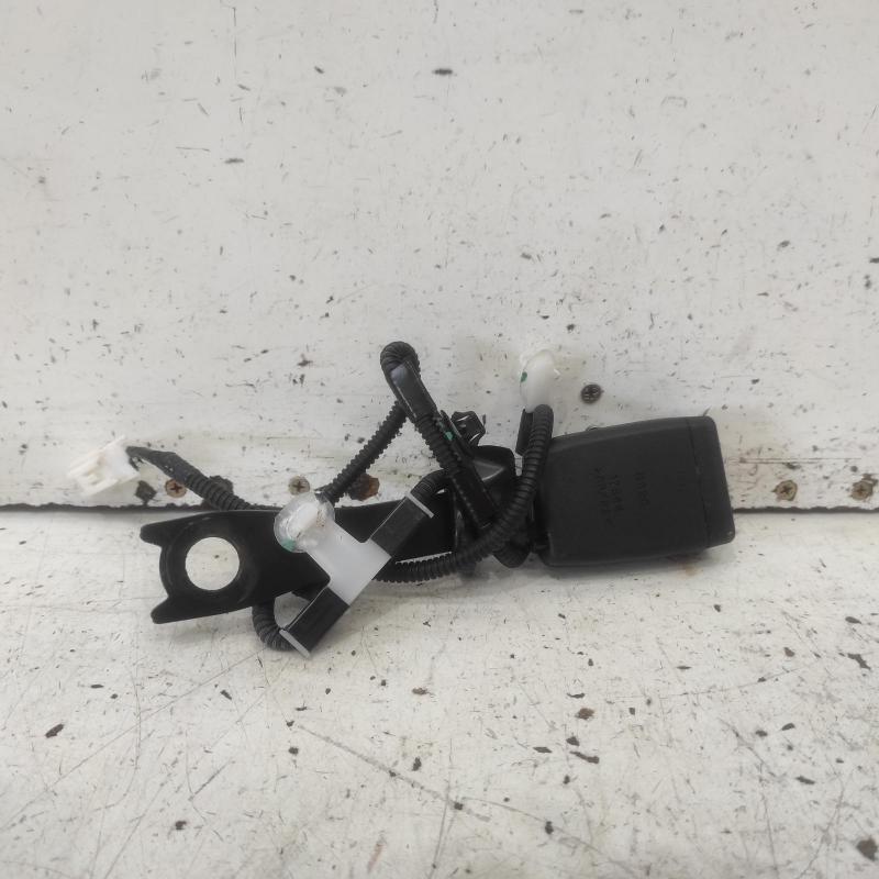 seat belt stalk