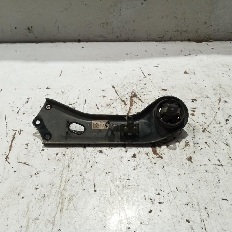 trailing arm rear left