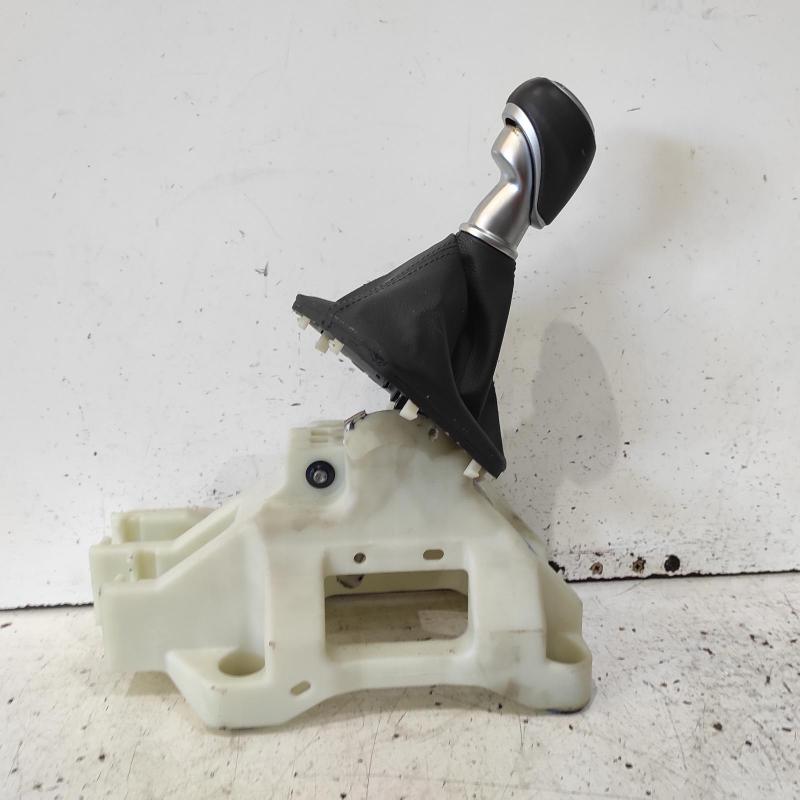 gear stick/shifter