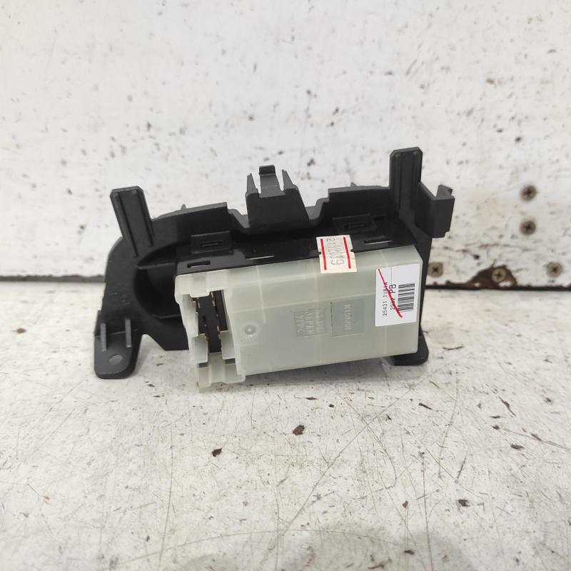 power door window switch