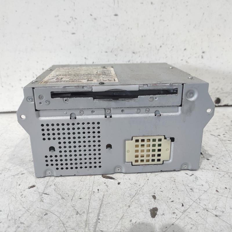 stereo/head unit