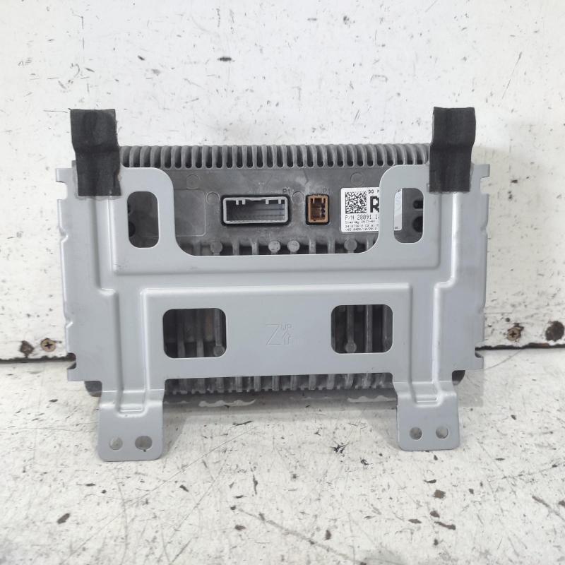 stereo/head unit