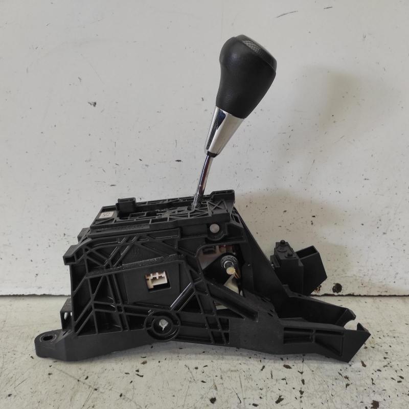 gear stick/shifter