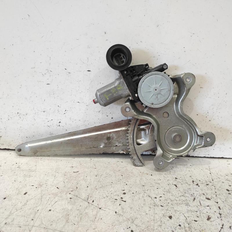 window regulator/motor rear right