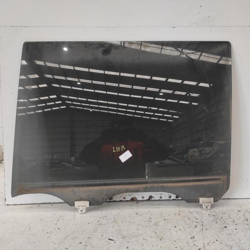 door window rear left