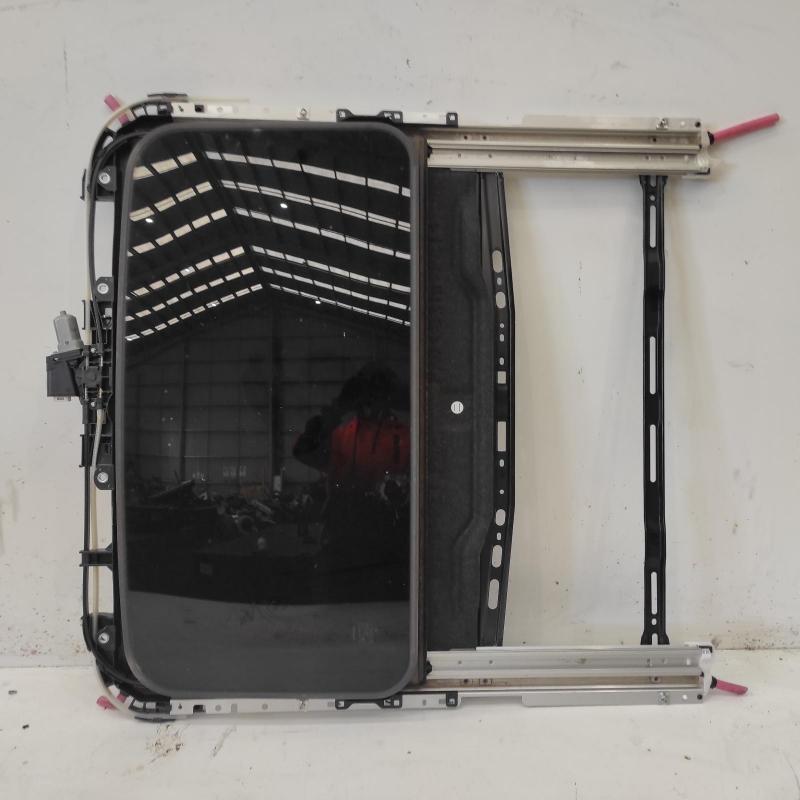 roof glass/sunroof