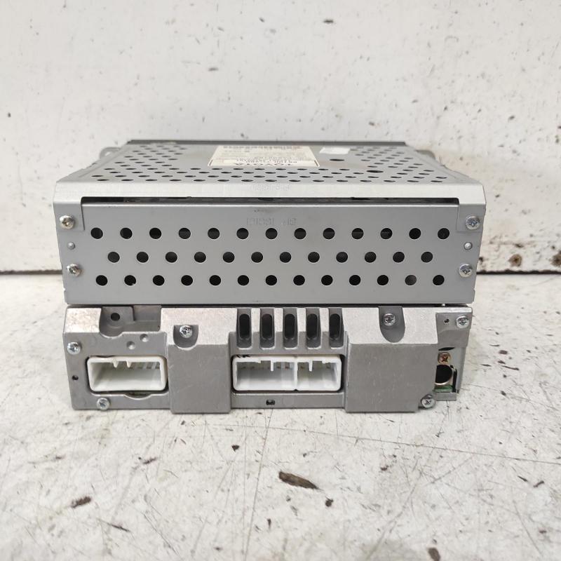stereo/head unit
