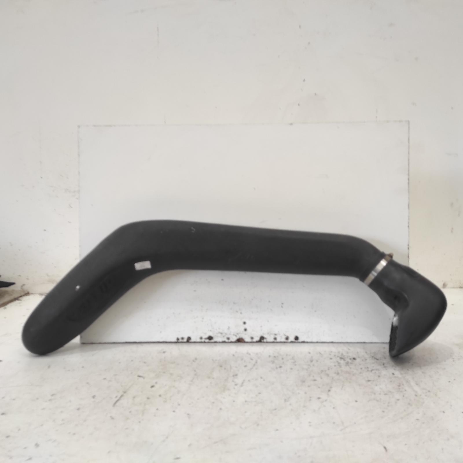 Landcruiser Snorkel 1990-1998 80 series,05/90-03/98 00021852 #685026