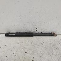 bonnet hinge/strut