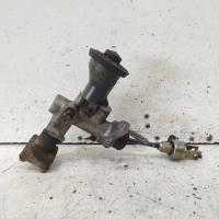 clutch master cylinder