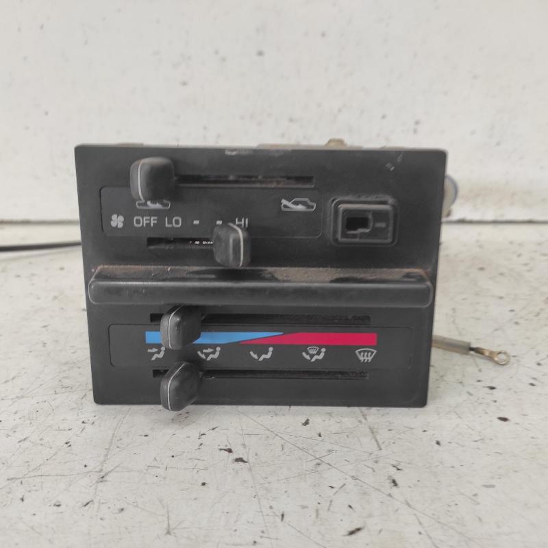 heater/aircon controls
