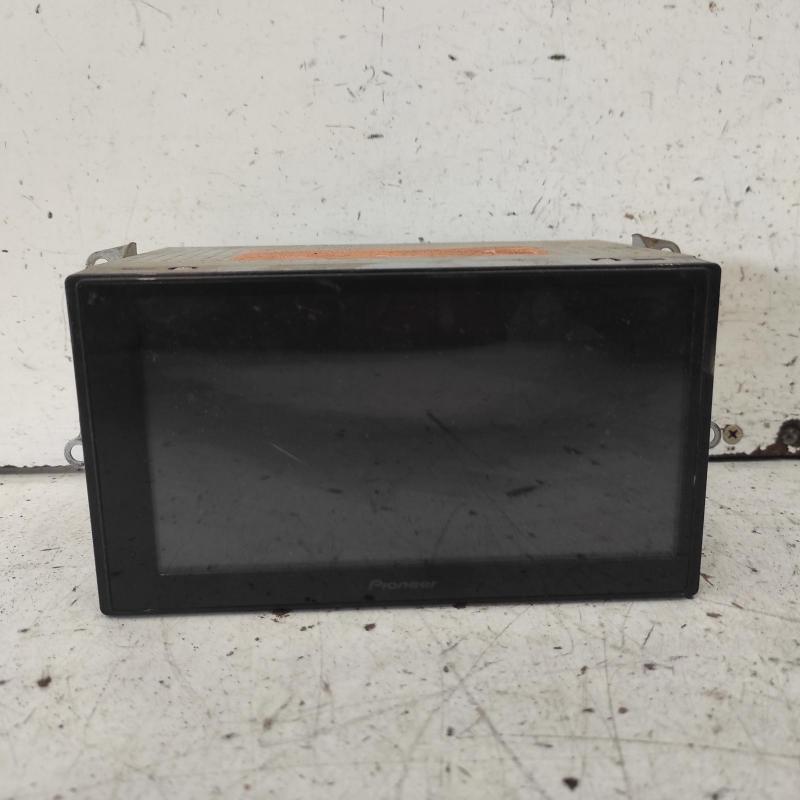 stereo/head unit