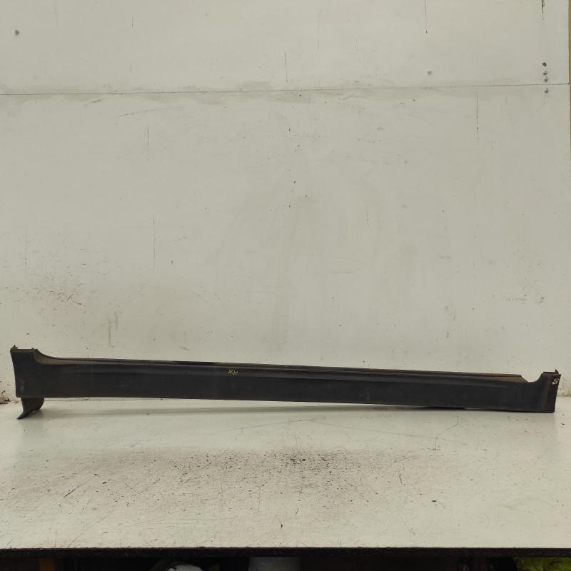 body/door mould