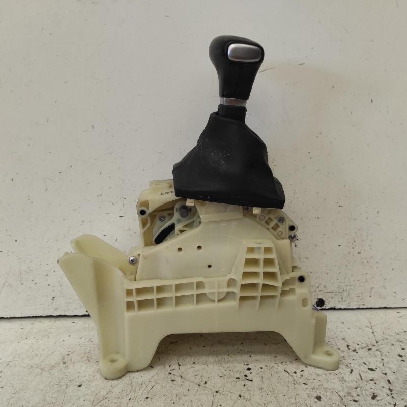 gear stick/shifter