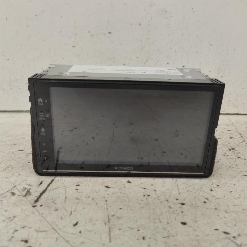 stereo/head unit