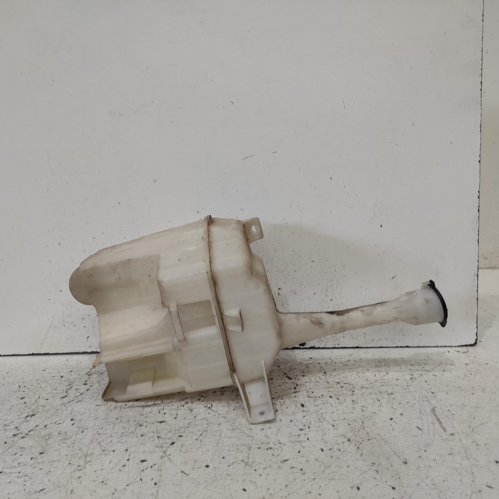 Camry Washer Bottle 2006-2011 acv40/ahv40,06/06-11/11 00020405 #685326