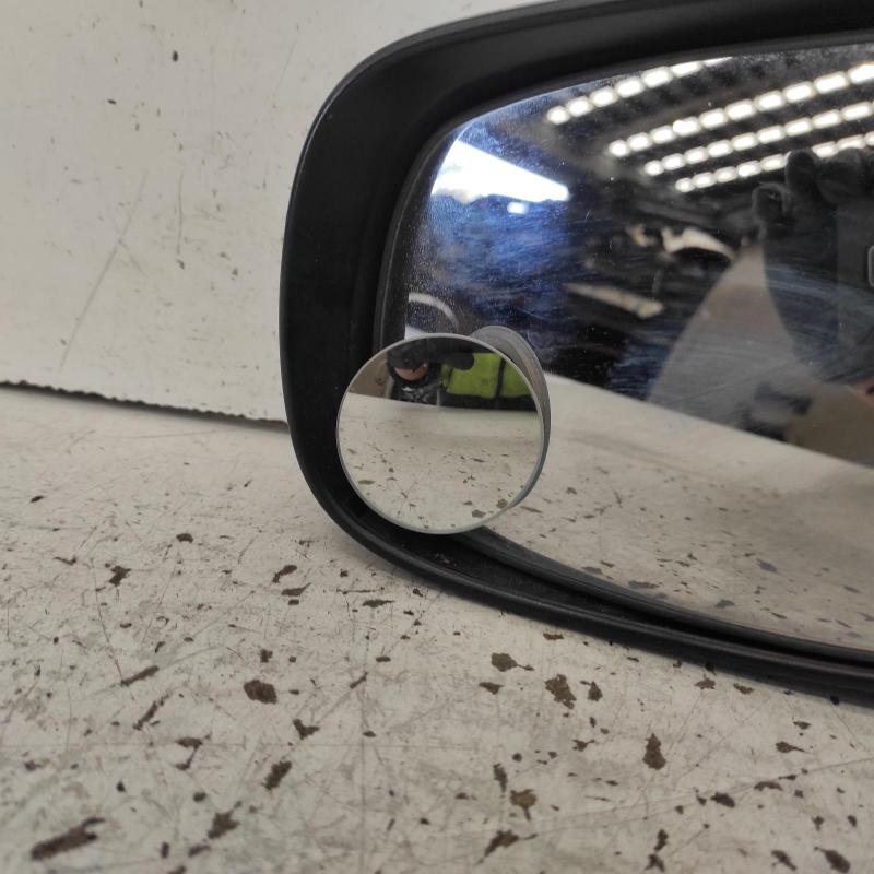 door mirror left