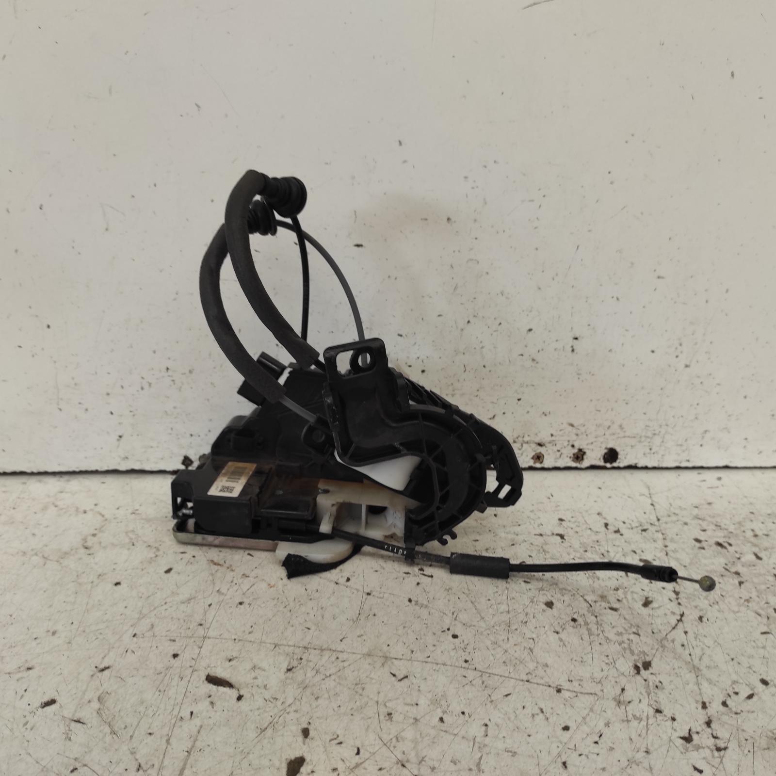 Elantra Door/boot/gate Lock 2011-2015 left front door lock,md,03/11-11/15 00020723 #685421