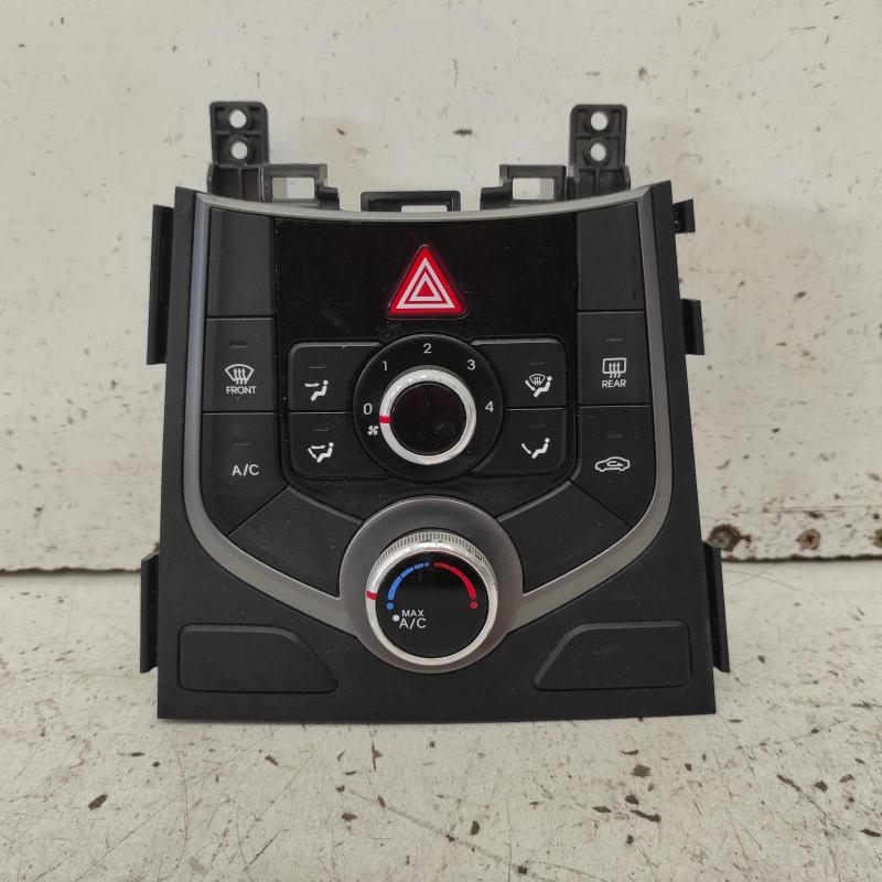 heater/aircon controls