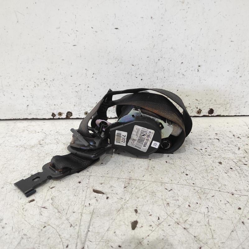 seat belt stalk