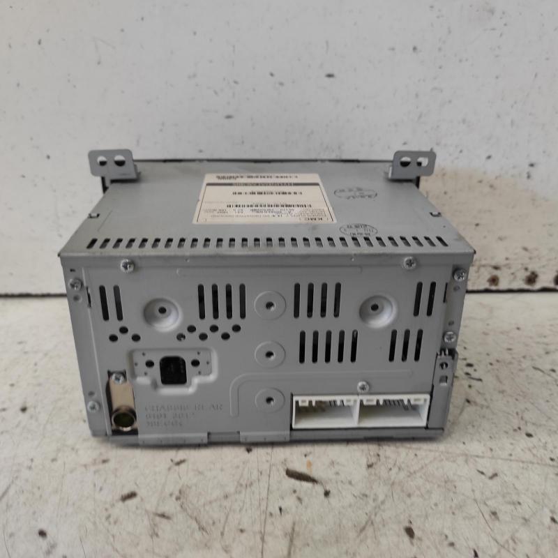 stereo/head unit
