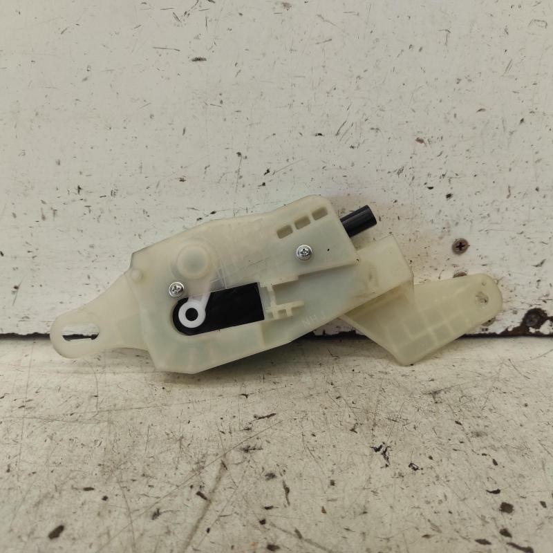 fuel door/filler