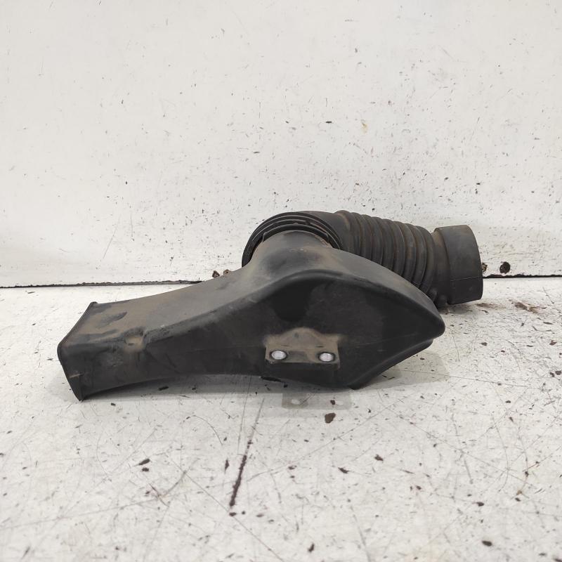 air cleaner duct/hose