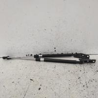 hatch strut