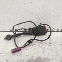 seat belt stalk