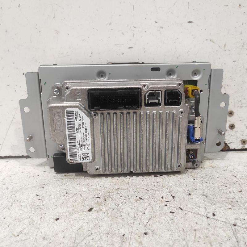 stereo/head unit