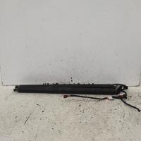 hatch strut