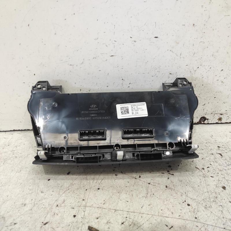 heater/aircon controls