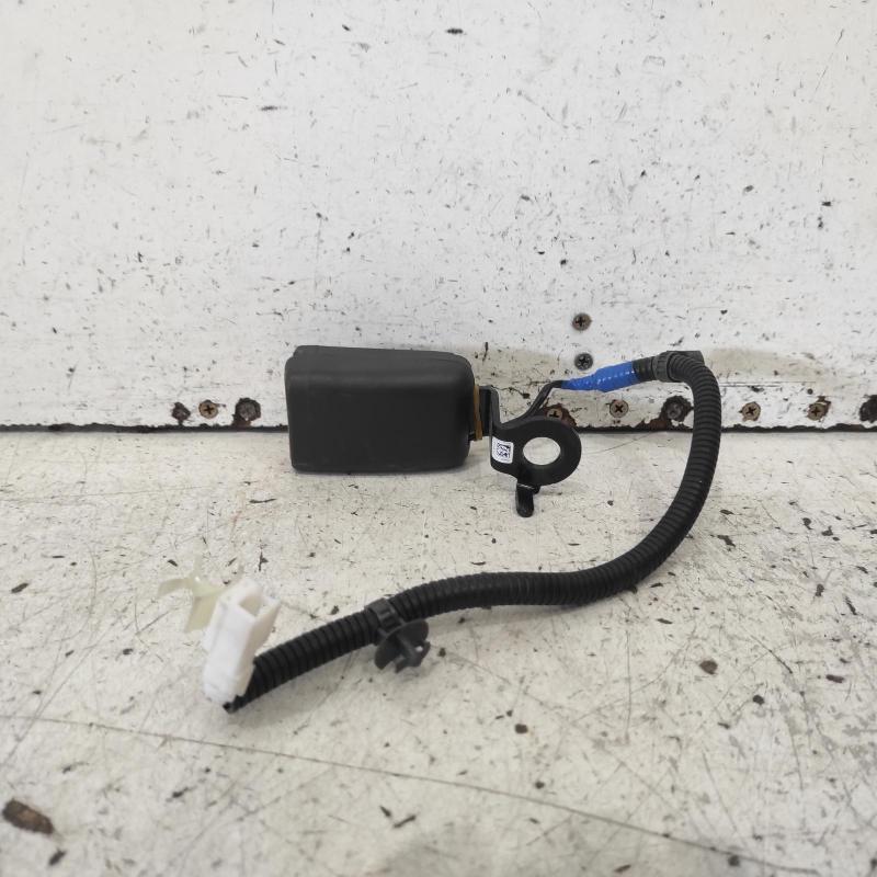 seat belt stalk