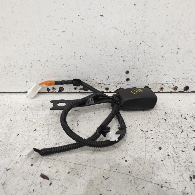 seat belt stalk