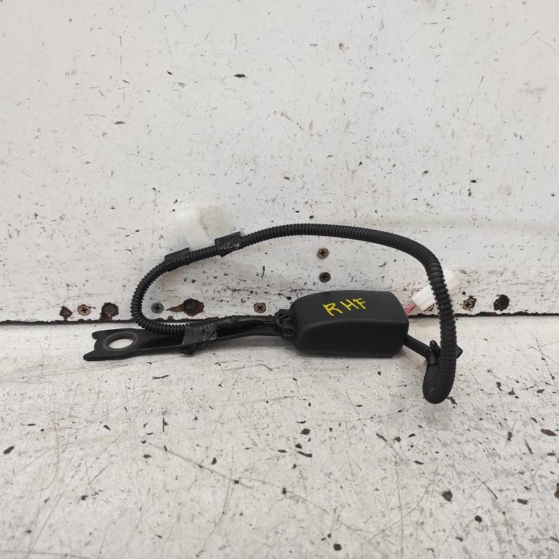 seat belt stalk