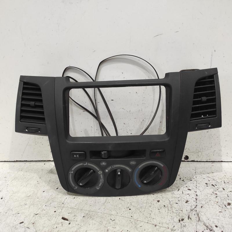 heater/aircon controls
