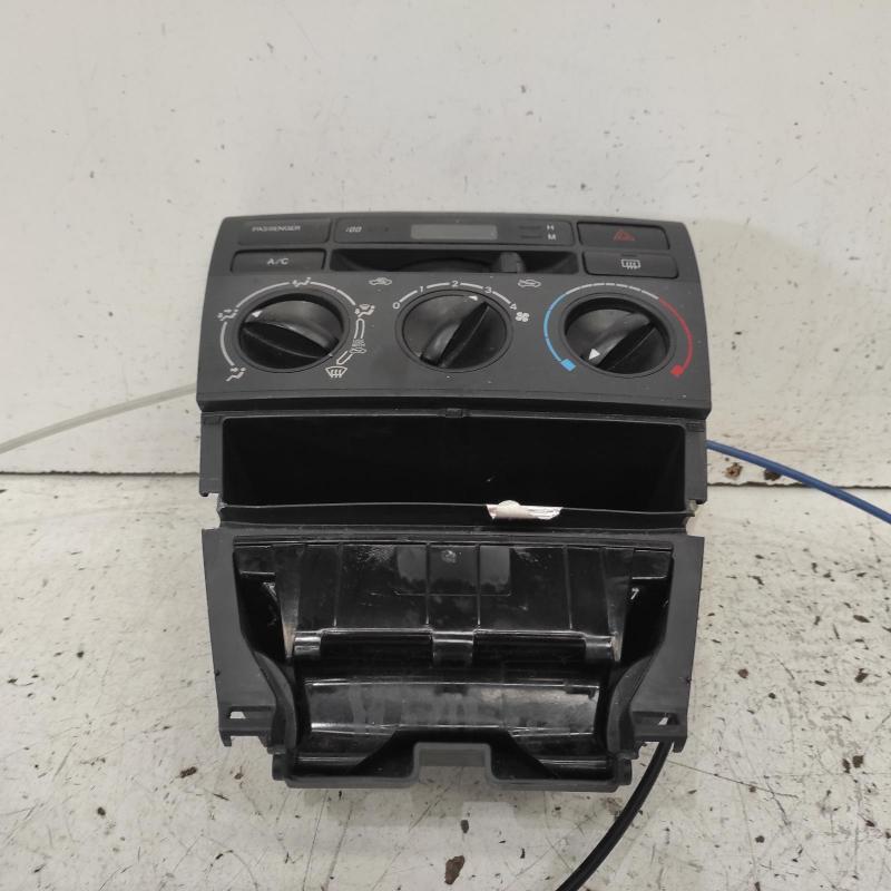 heater/aircon controls