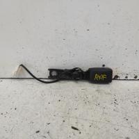 seat belt stalk