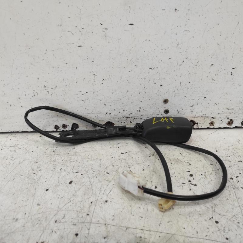 seat belt stalk